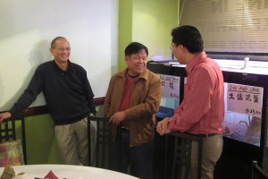 Honorary Advisor Mr James Chong (left) thought this Duanwu Gathering was almost as good as the Chinese New Year Dinner, Xiao Ye (centre) and Keith Yong